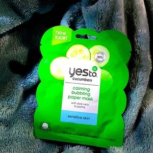 Calming bubbling paper mask